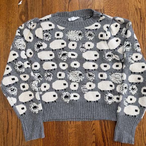 THML Sweaters - THML Gray Cropped Sheep Long Sleeved Sweater Size XS